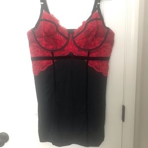 NWT Torrid Red and Black Lace Cup Chemise